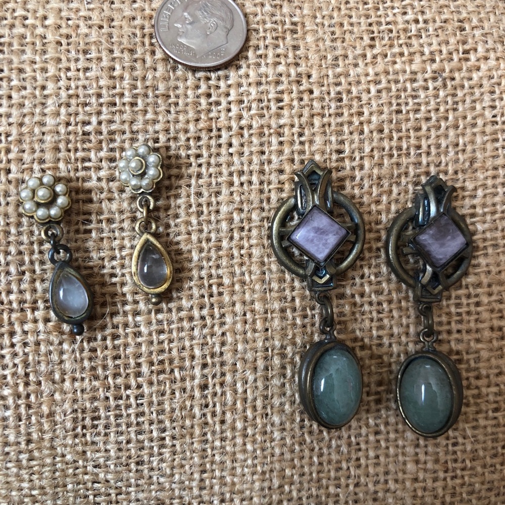 Two pairs of earrings - vintage drops
